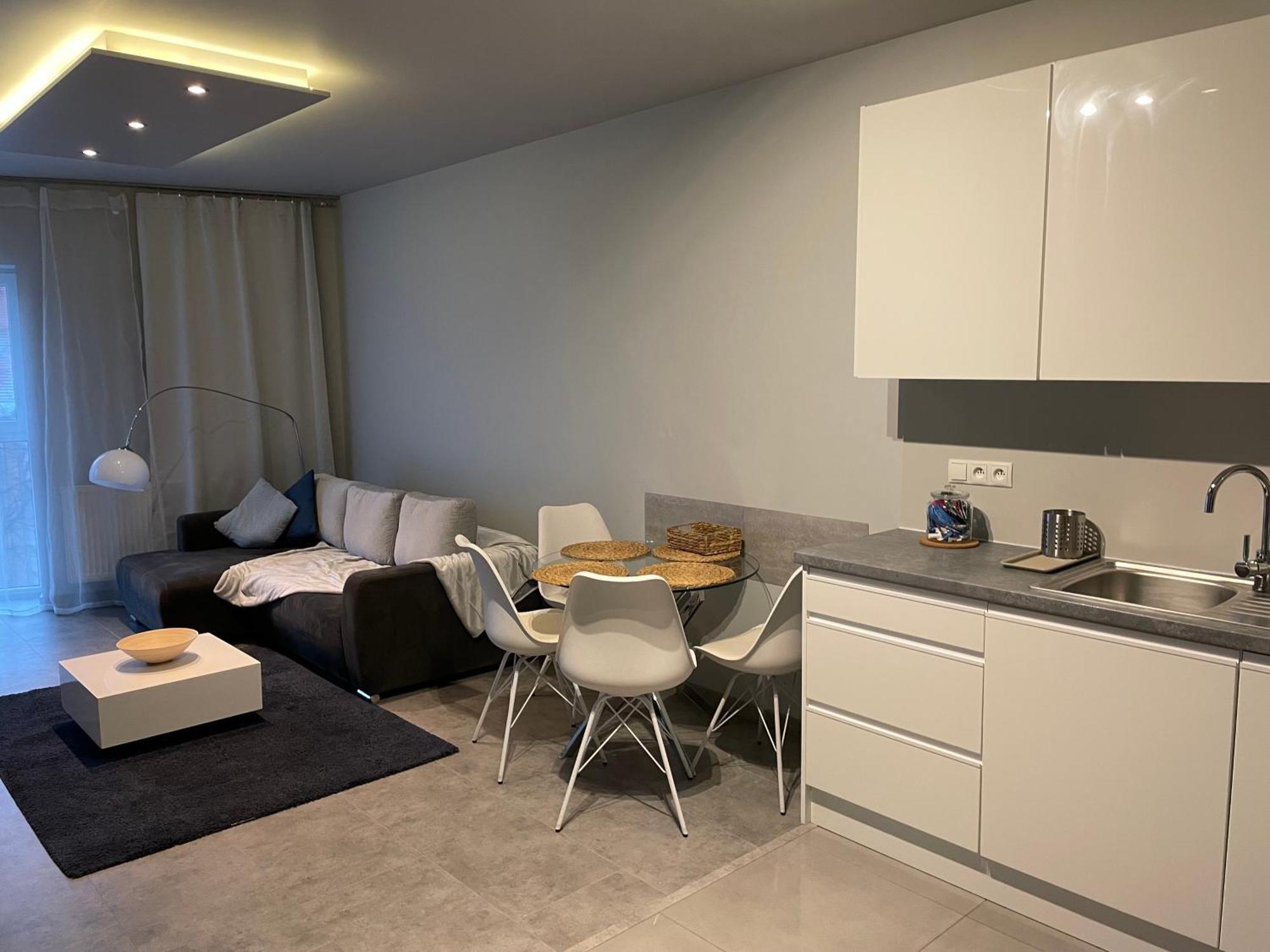 Wenecjanska Comfort Apartment, Free Parking, Self Check-In 24H Poznan Dış mekan fotoğraf